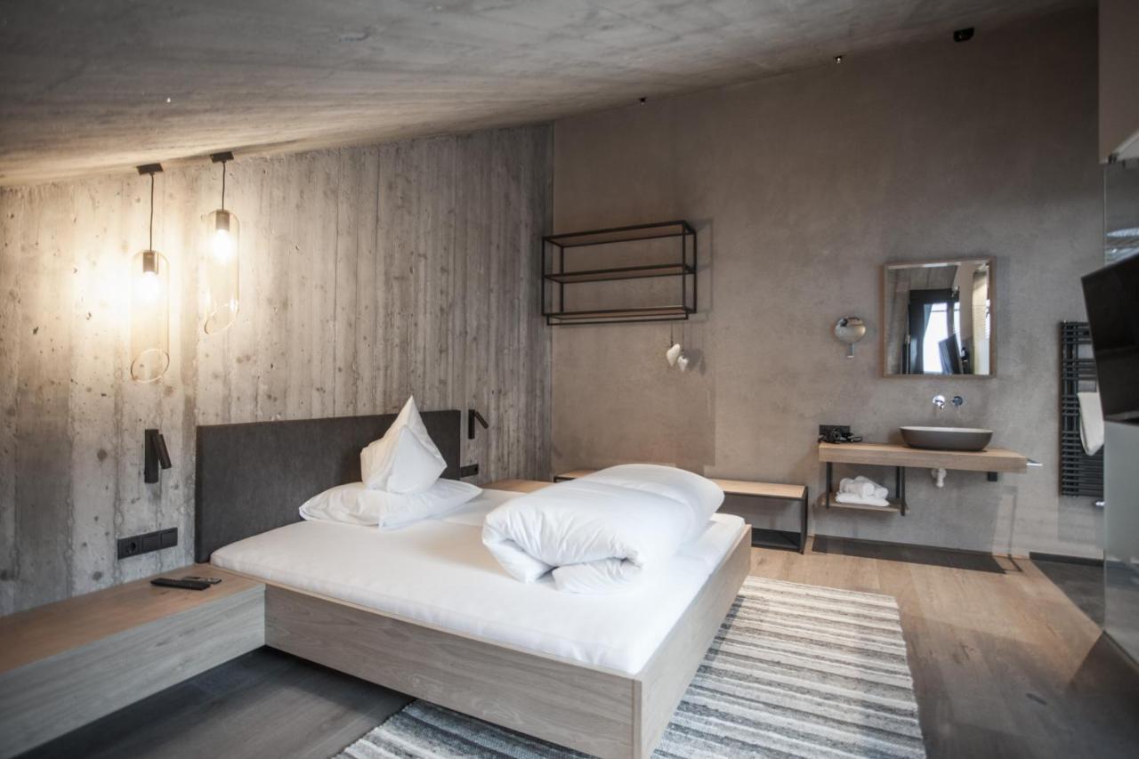 Glanz & Glory Appartements Laengenfeld Esterno foto