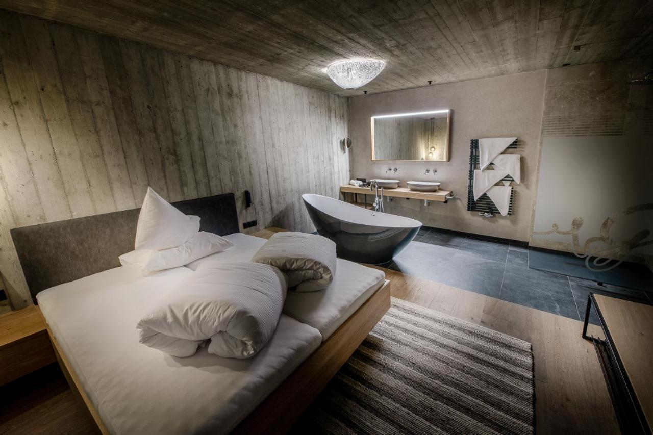 Glanz & Glory Appartements Laengenfeld Esterno foto