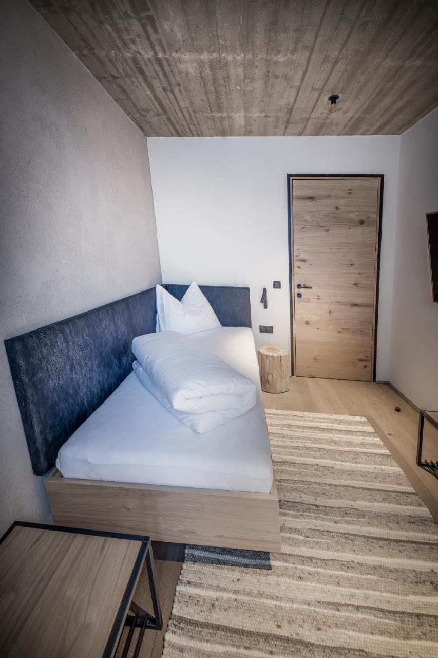Glanz & Glory Appartements Laengenfeld Esterno foto