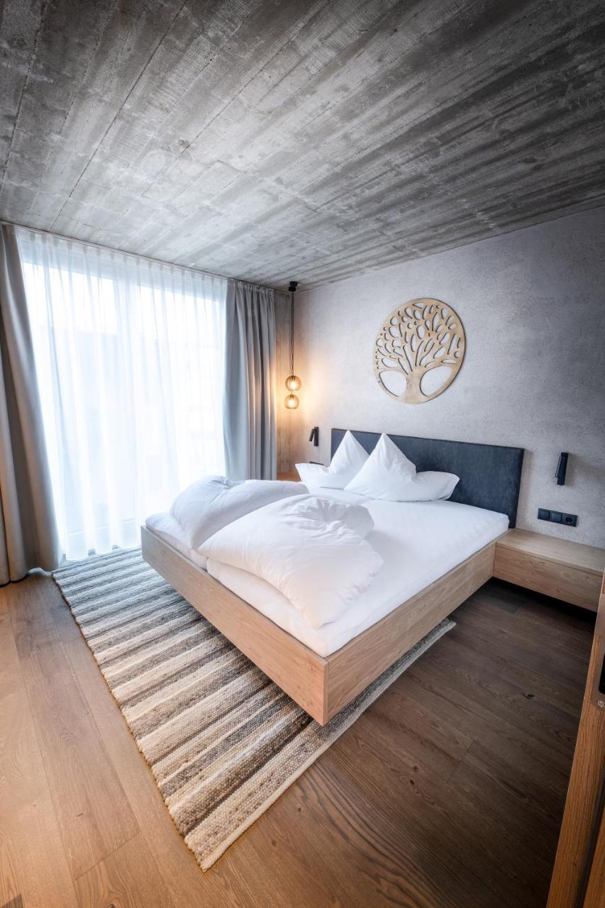 Glanz & Glory Appartements Laengenfeld Esterno foto