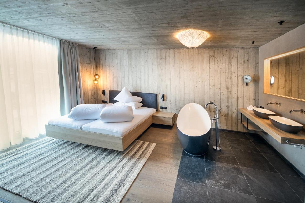 Glanz & Glory Appartements Laengenfeld Esterno foto