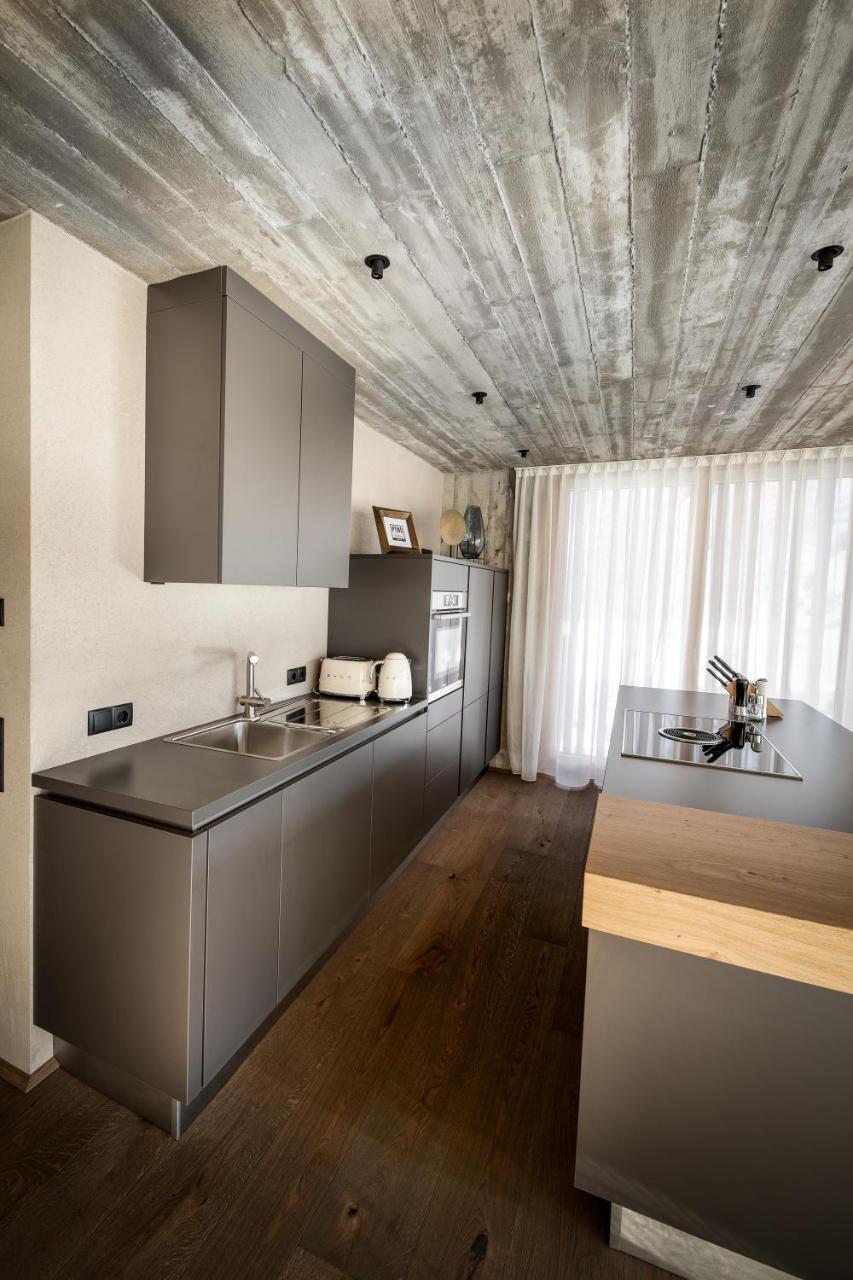 Glanz & Glory Appartements Laengenfeld Esterno foto